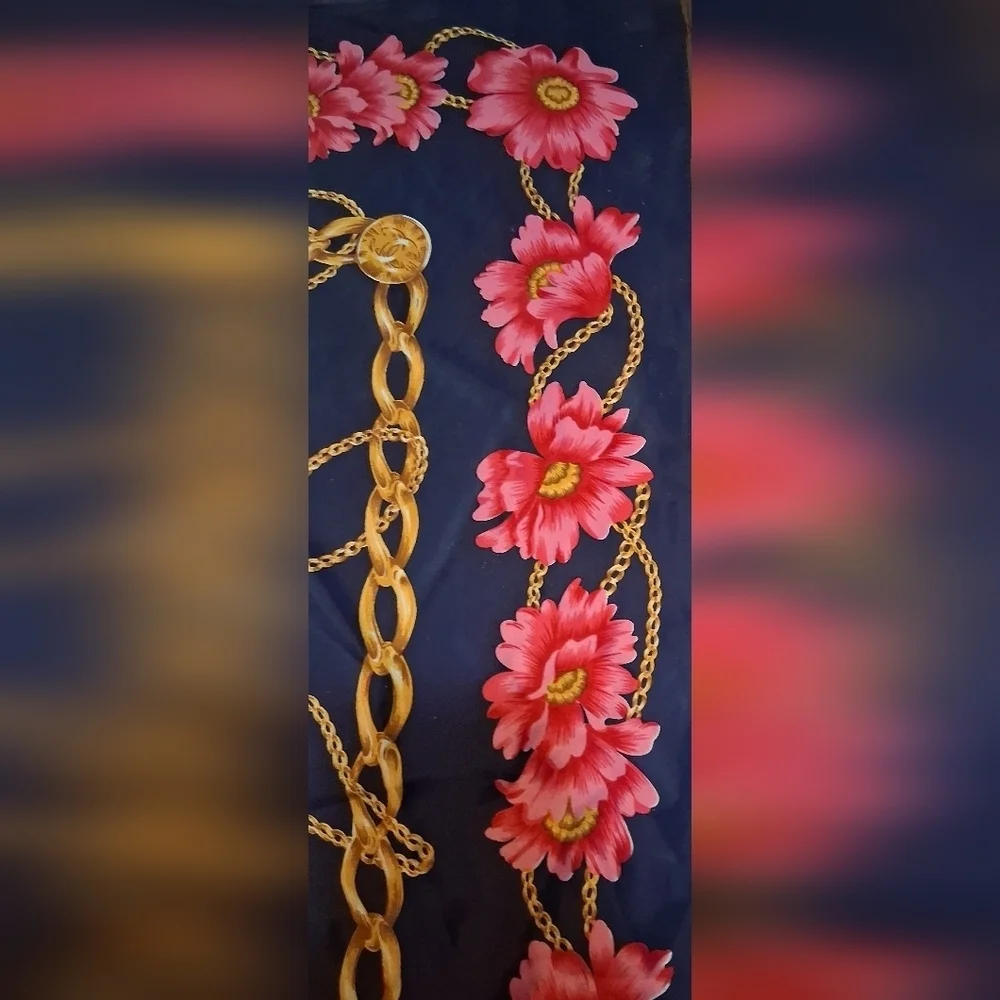 EUC Vintage 90s RARE Chanel 31 Rue Cambon Blue Silk Floral Gold Chain Scarf